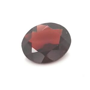 Pyrope OV 4.50 Carats.