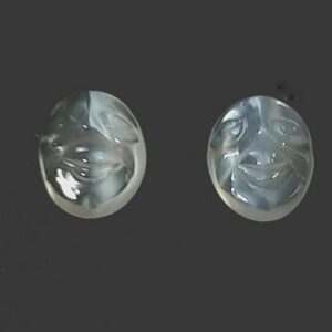 Moonstone carved moonface 3.83 Carats Total Weight.