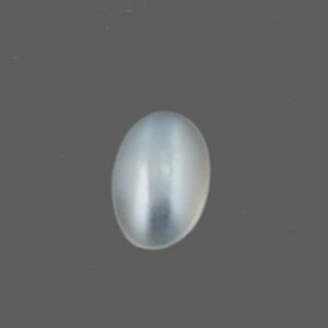 Moonstone cateye oval cab 0.60 Carats