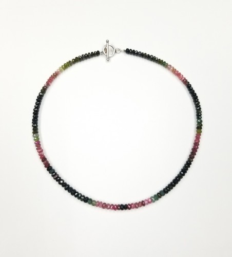 Tourmaline bead necklace with the lock hook