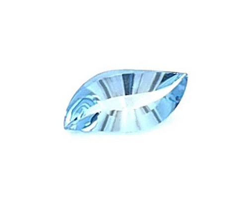 Loose aquamarine gemstones